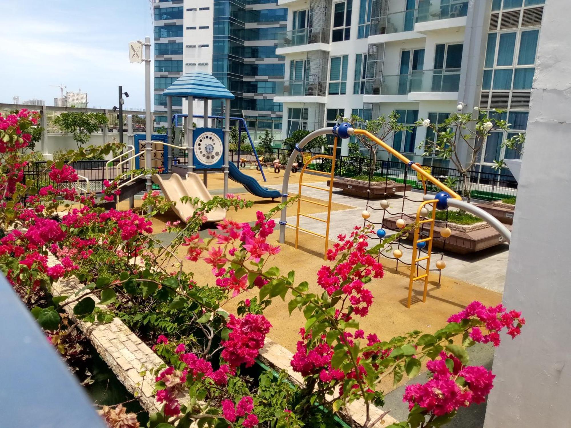 Mactan Newtown 8 Boulevard Deluxe Punta Engaño Exterior foto
