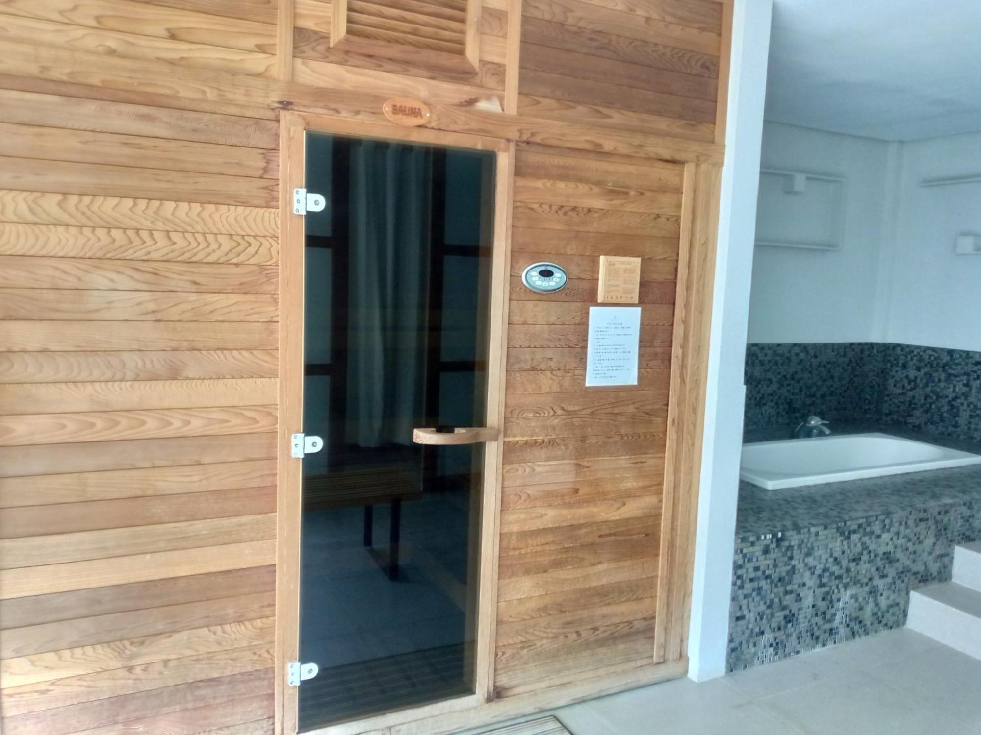Mactan Newtown 8 Boulevard Deluxe Punta Engaño Exterior foto