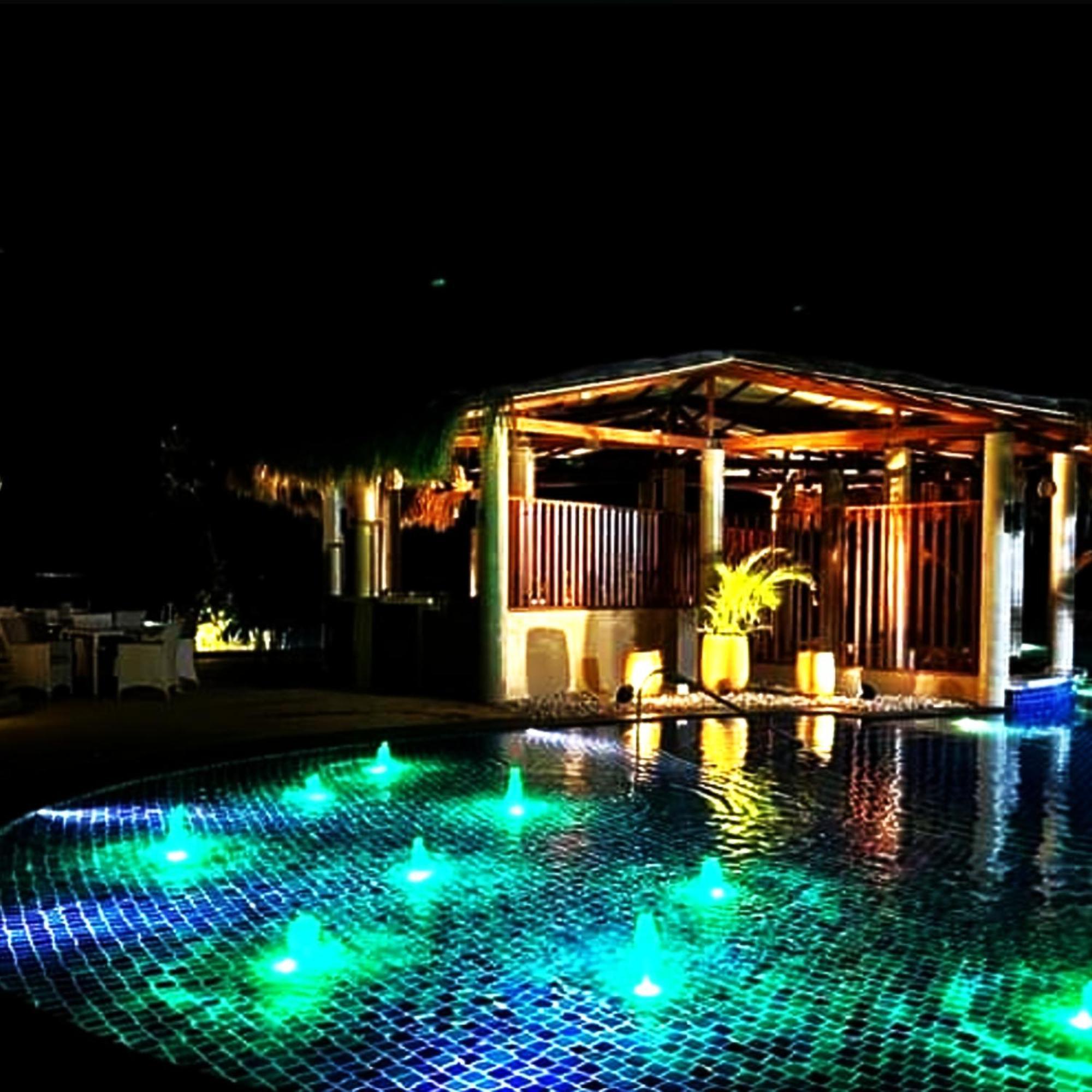 Mactan Newtown 8 Boulevard Deluxe Punta Engaño Exterior foto